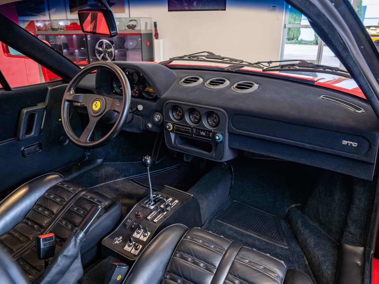 1985 Ferrari GTO Base