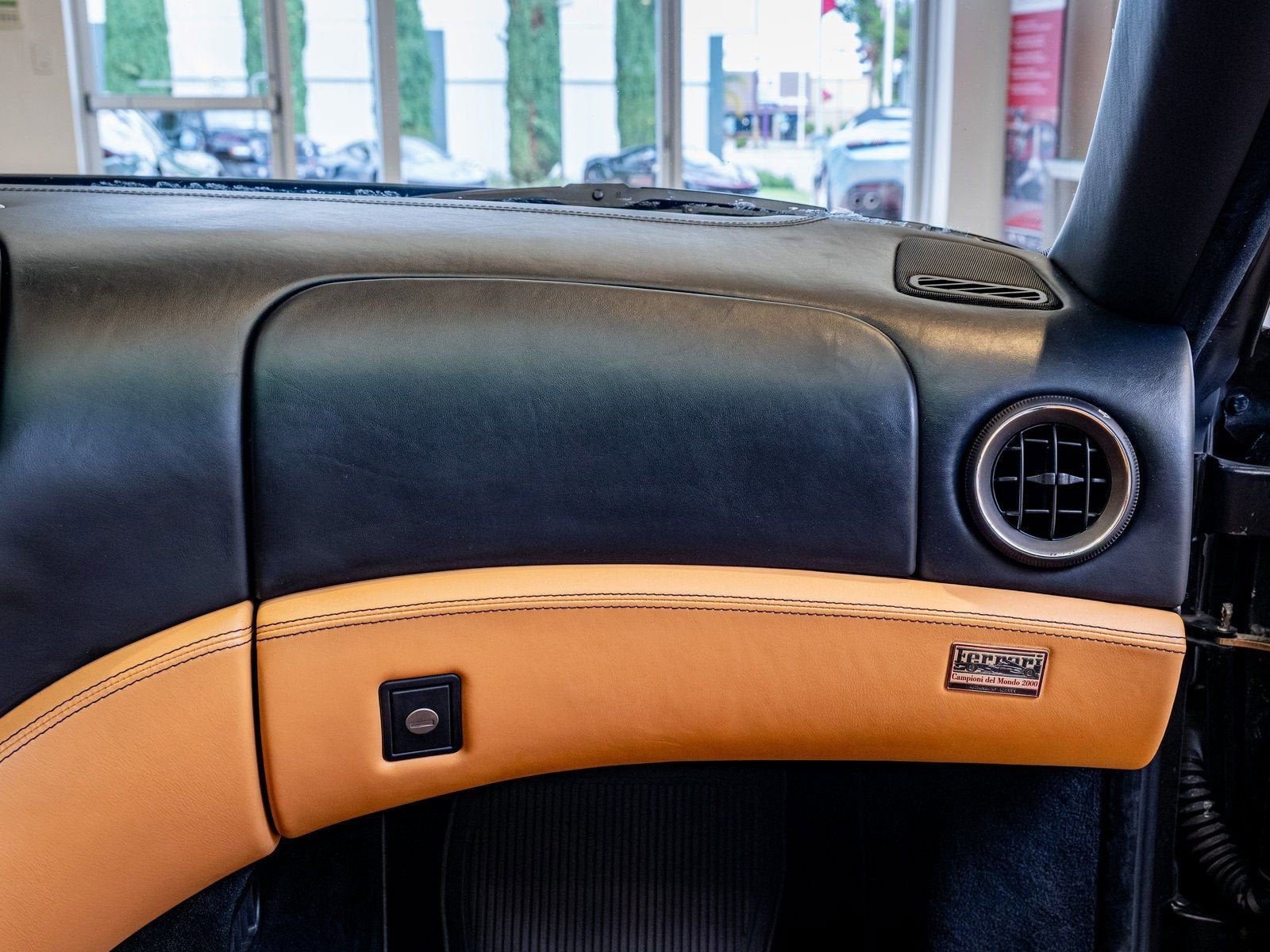 2001 Ferrari 550 Maranello Maranello