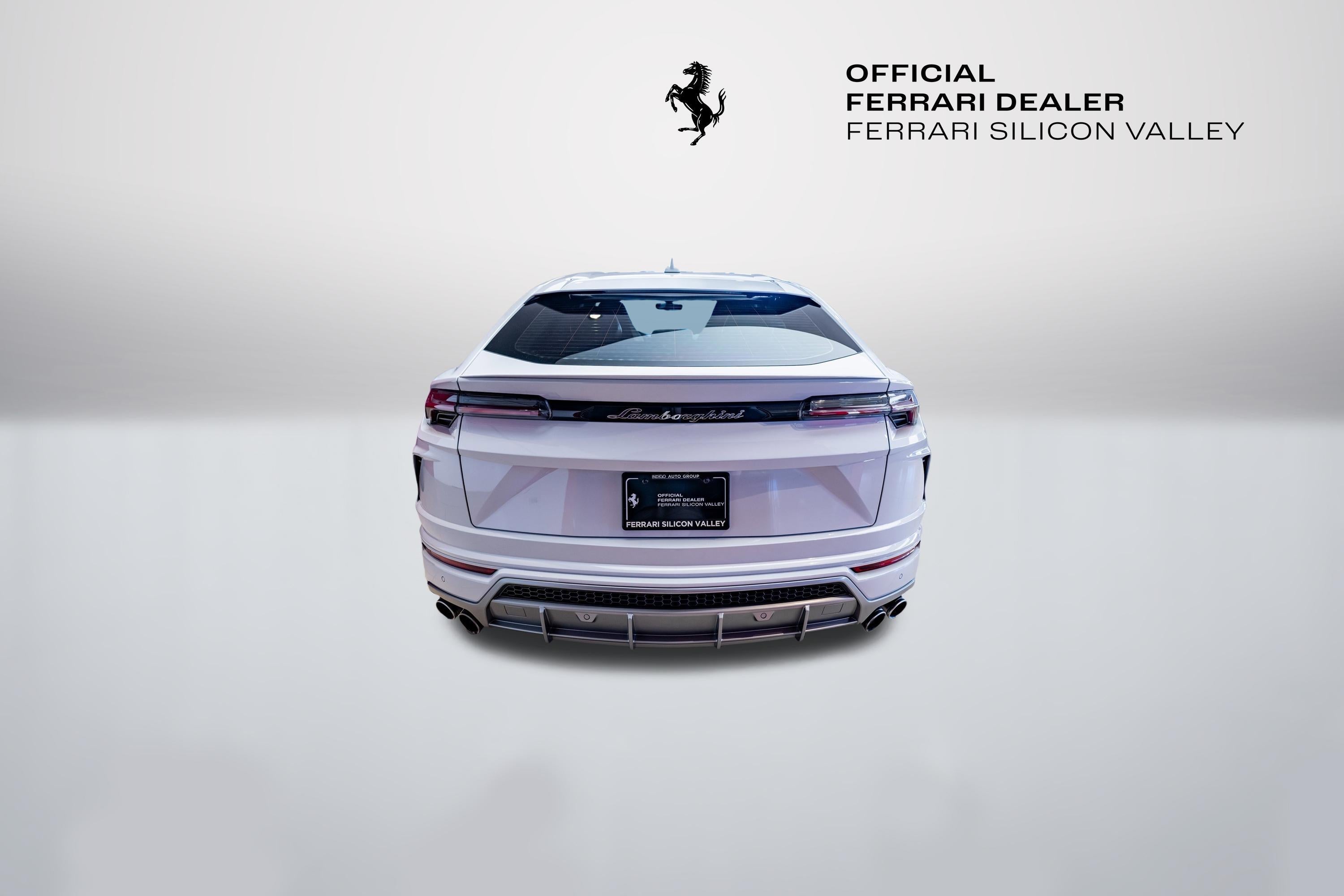 2022 Lamborghini Urus Base