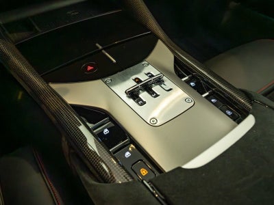 2025 Ferrari Purosangue Base