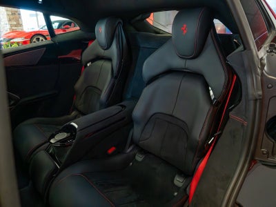 2025 Ferrari Purosangue Base