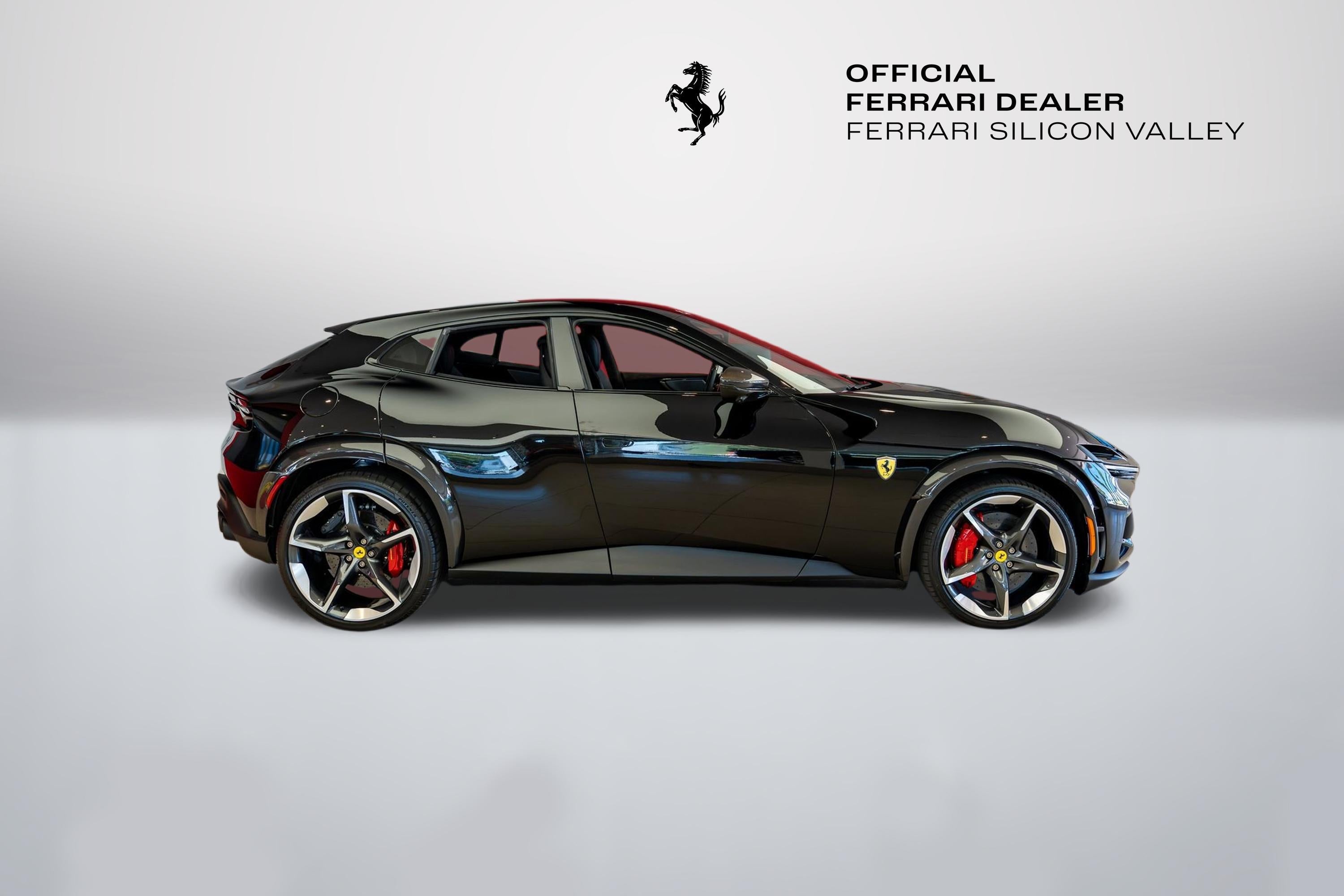 2025 Ferrari Purosangue Base