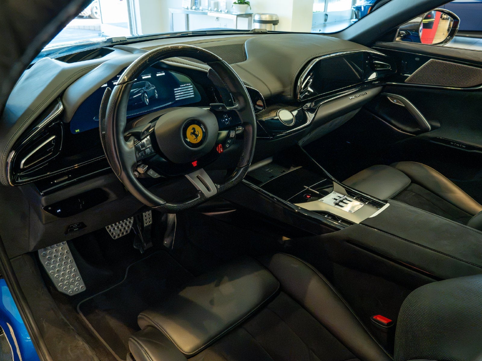 2023 Ferrari Purosangue Base