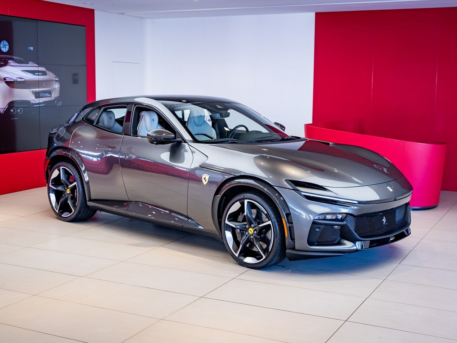 2024 Ferrari Purosangue Base