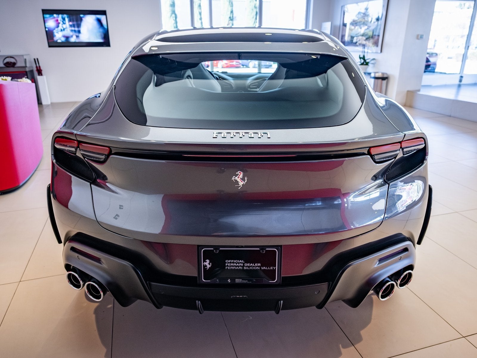 2024 Ferrari Purosangue Base