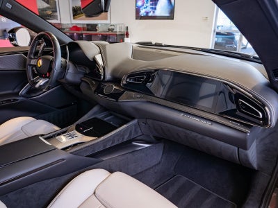 2024 Ferrari Purosangue Base