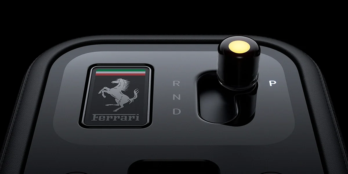 Side profile view of %(YEAR) Ferrari %(MODEL).