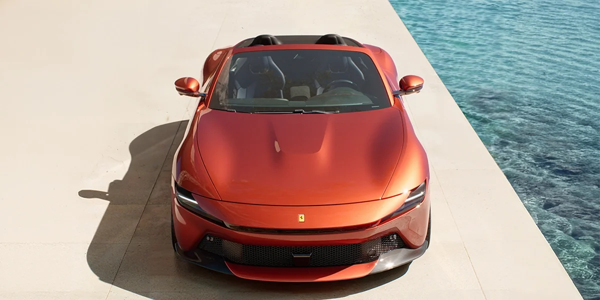 Exterior view of %(YEAR) Ferrari %(MODEL).